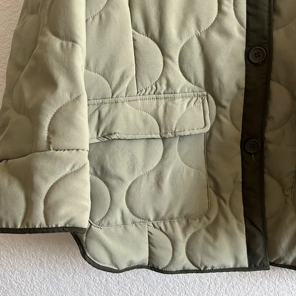 LIT Activewear NWT Light Quilted Jacket - L - Picture 3 of 6